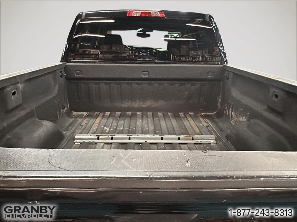 2016 GMC Sierra 2500HD SLE CREWCAB DIESEL in Granby, Quebec - 9 - w1024h768px
