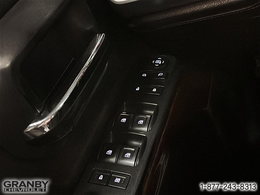 2016 GMC Sierra 2500HD SLE CREWCAB DIESEL in Granby, Quebec - 14 - w1024h768px