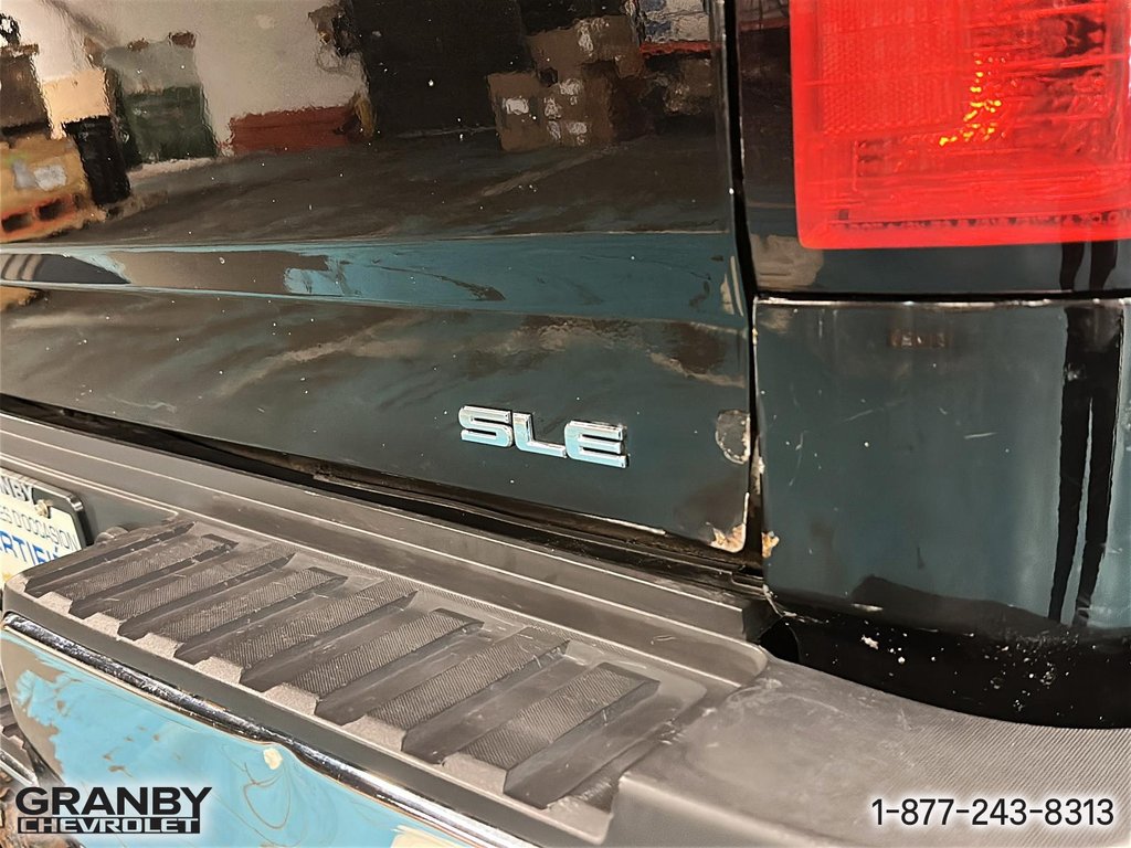 2016 GMC Sierra 2500HD SLE CREWCAB DIESEL in Granby, Quebec - 20 - w1024h768px