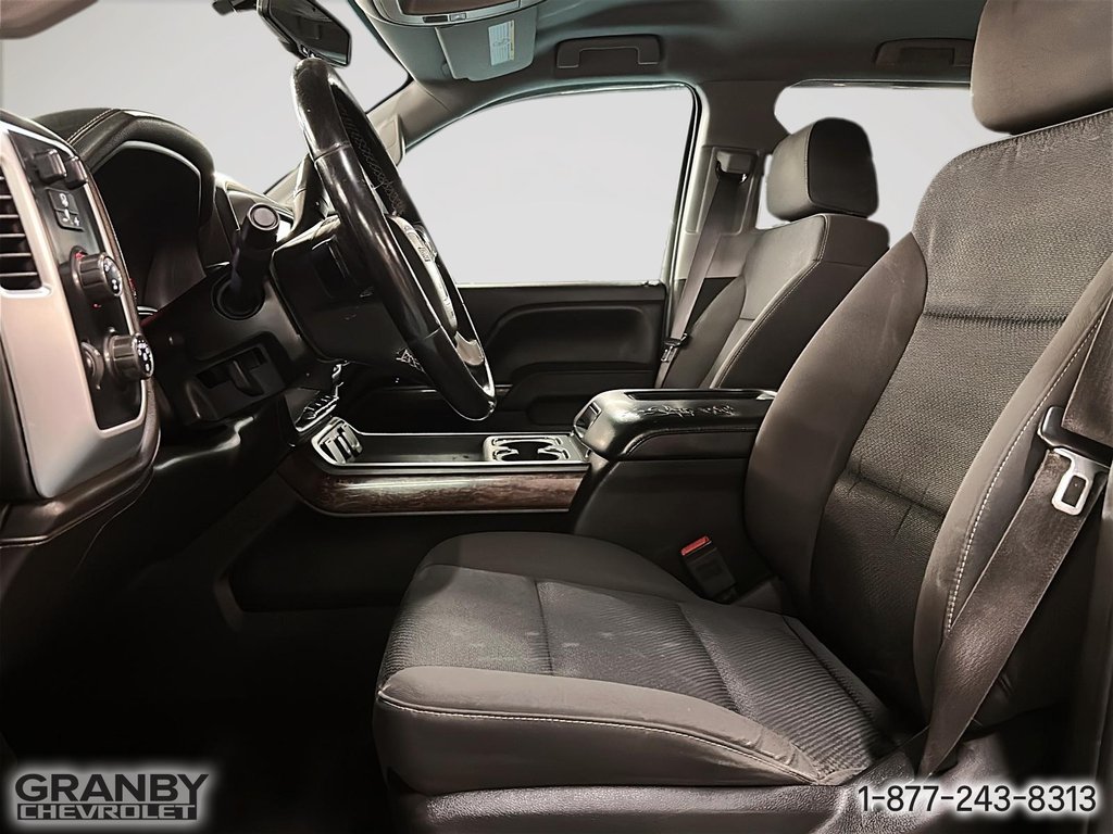 2016 GMC Sierra 2500HD SLE CREWCAB DIESEL in Granby, Quebec - 11 - w1024h768px