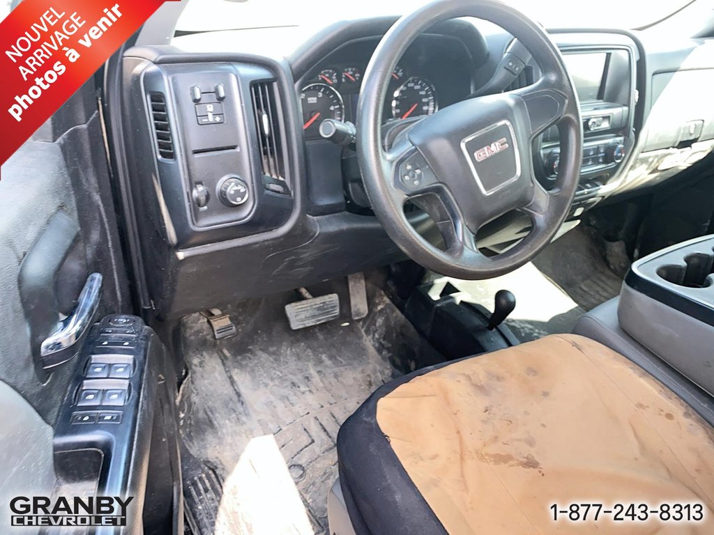 GMC Sierra 2500HD UREE DELETE WT DOUBLECAB BOITE 8 PIED DIESEL 2018 à Granby, Québec - 7 - w1024h768px