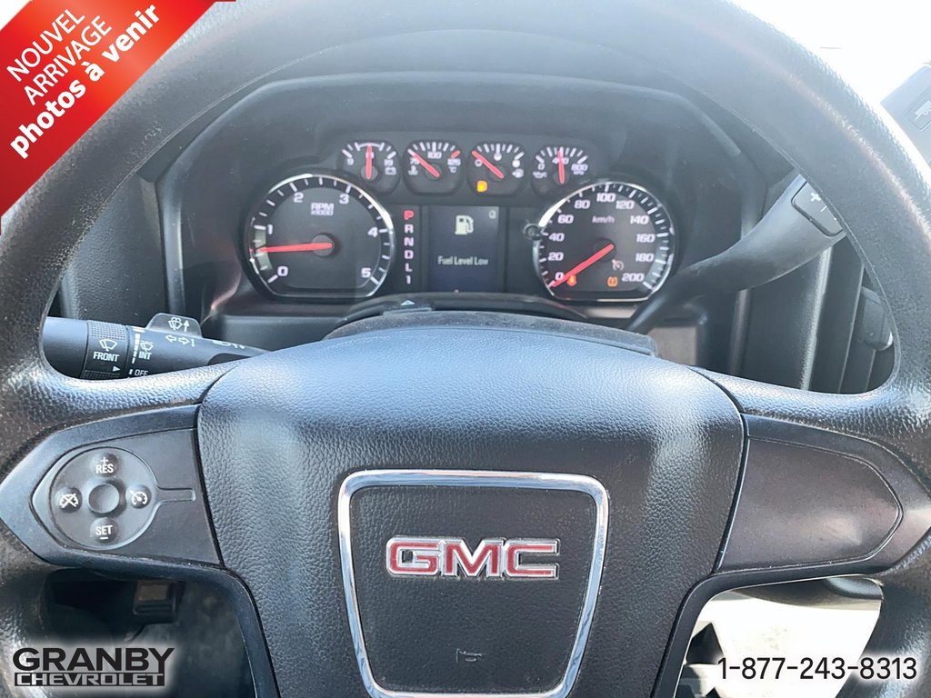 GMC Sierra 2500HD UREE DELETE WT DOUBLECAB BOITE 8 PIED DIESEL 2018 à Granby, Québec - 9 - w1024h768px