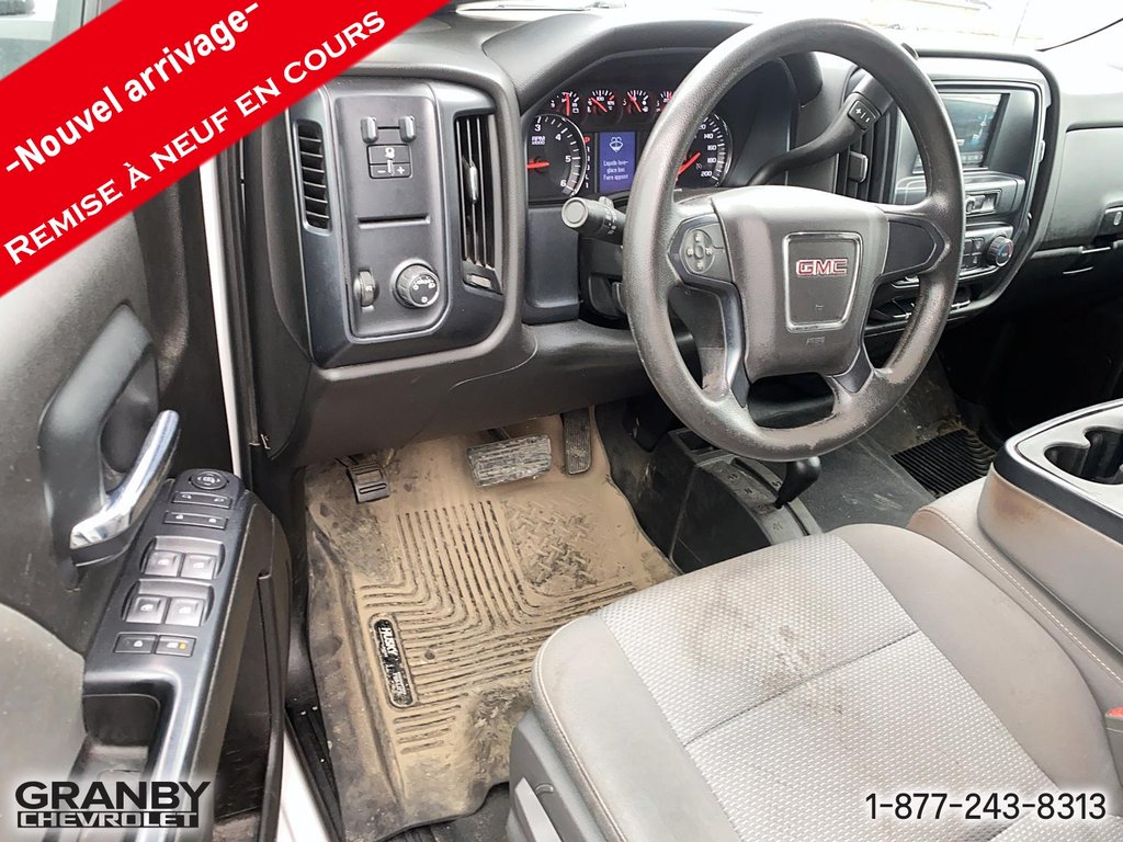 GMC Sierra 2500HD cab double moteur essence 6.0l 2018 à Granby, Québec - 10 - w1024h768px