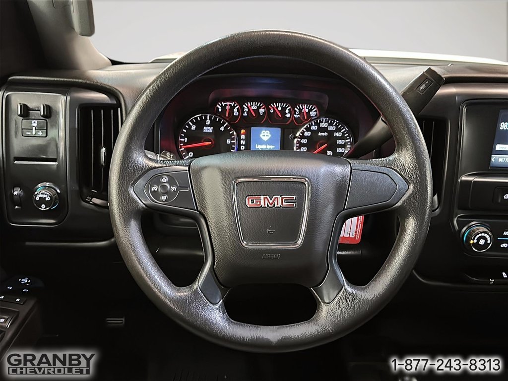 GMC Sierra 2500HD  2018 à Granby, Québec - 16 - w1024h768px