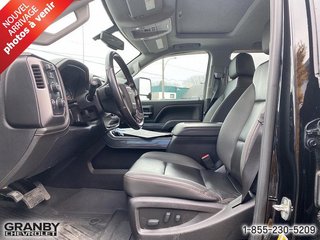 GMC Sierra 2500HD  2019 à Granby, Québec - 8 - w1024h768px