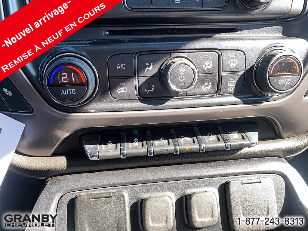2019 GMC Sierra 2500HD SLT crewcab boite longue in Granby, Quebec - 13 - w1024h768px
