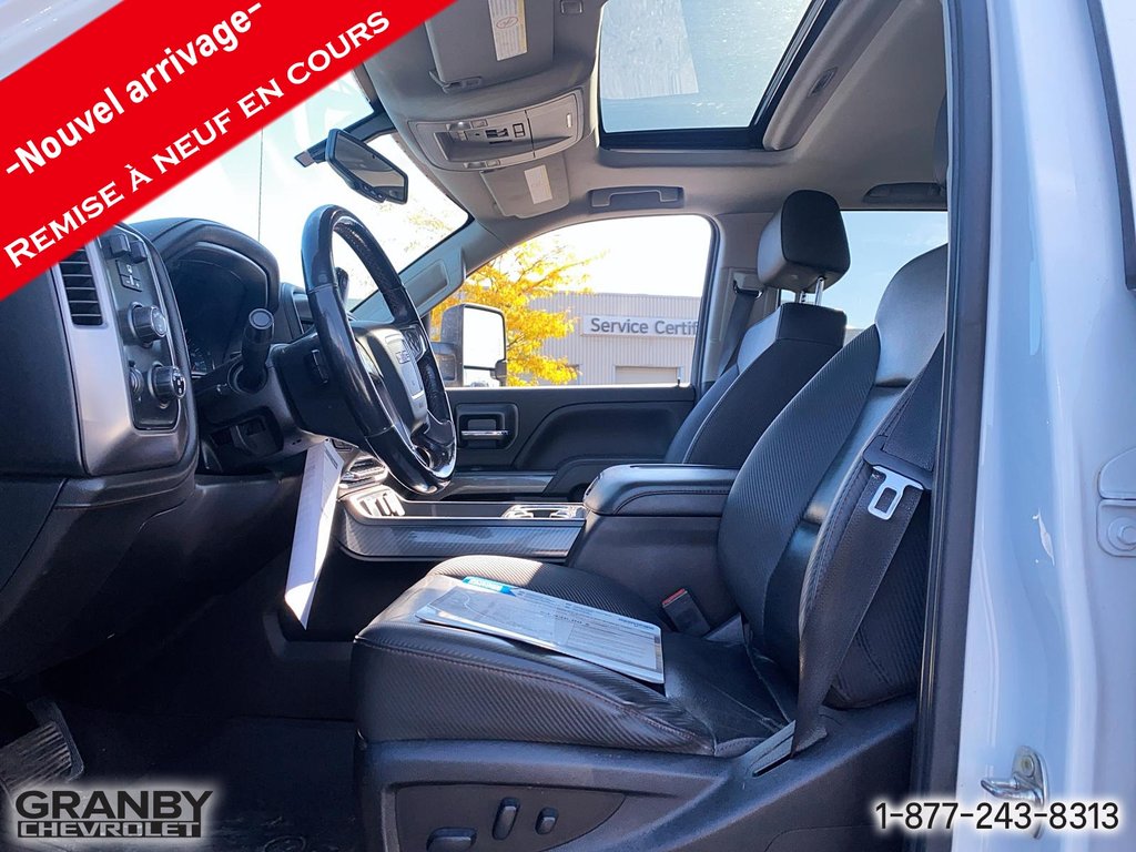 2019 GMC Sierra 2500HD SLT crewcab boite longue in Granby, Quebec - 9 - w1024h768px