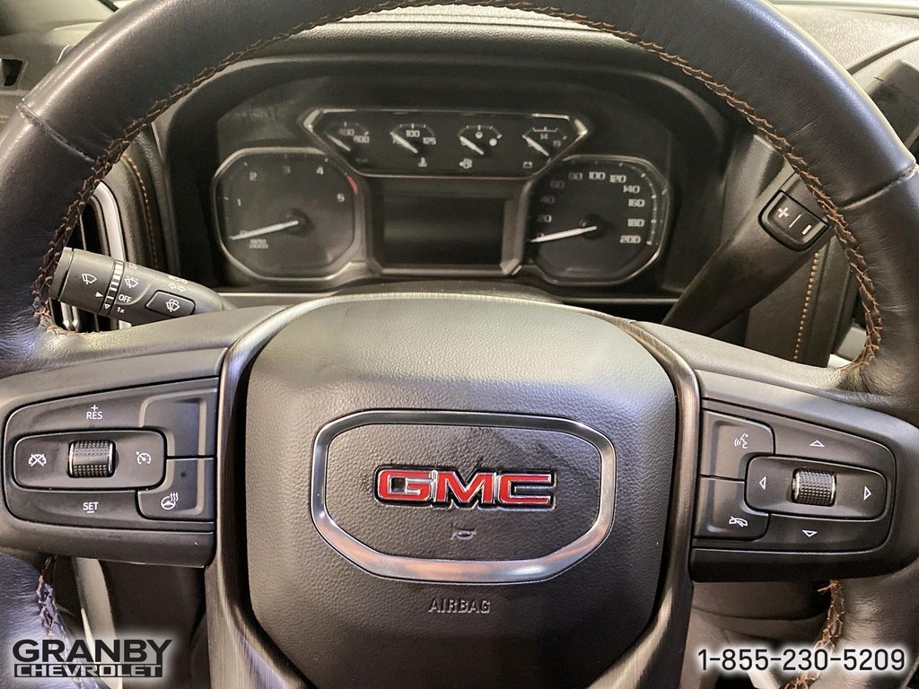 2022  Sierra 2500HD AT4 CREWCAB DIESEL BOITE COURTE in Granby, Quebec - 12 - w1024h768px