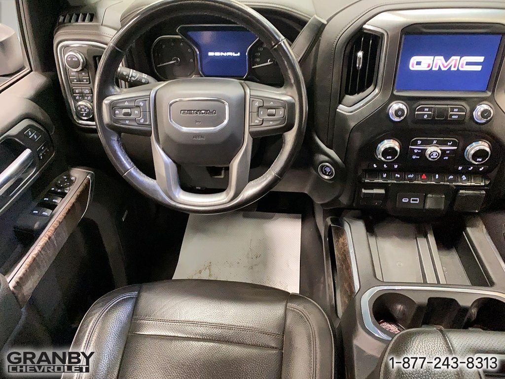 2022 GMC Sierra 2500HD Denali CREWCAB BOITE 6.6 MOTEUR ESSENCE in Granby, Quebec - 13 - w1024h768px