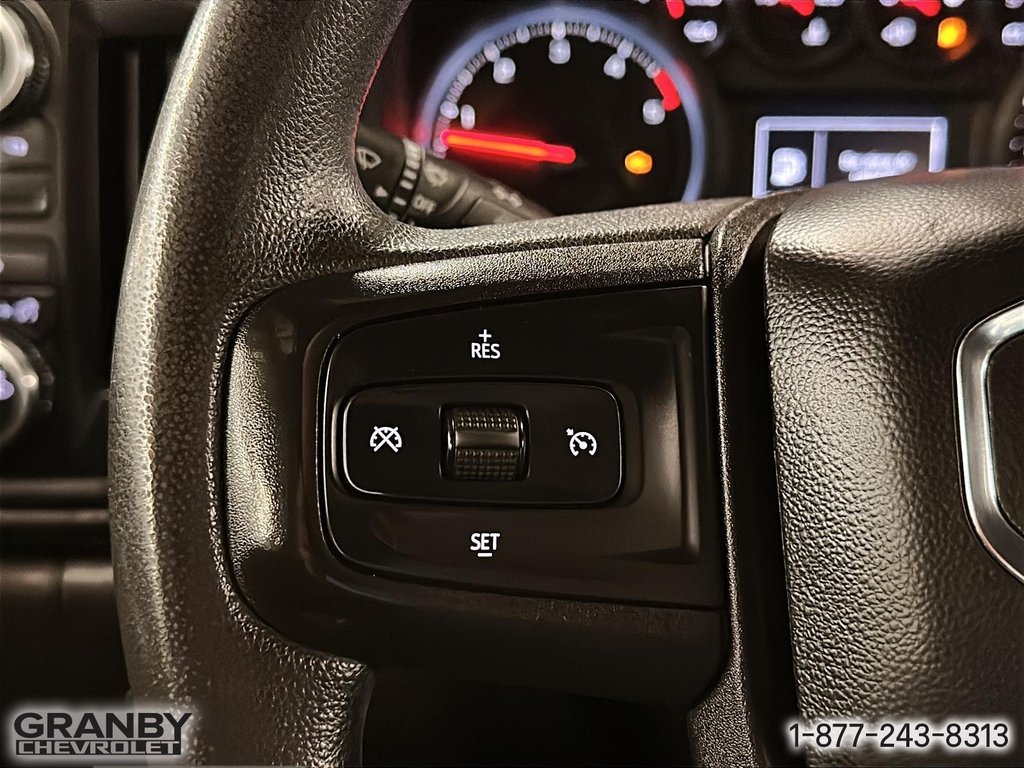 GMC Sierra 2500HD Pro DOUBLECAB DIESEL BOITE 8 PIED 2022 à Granby, Québec - 20 - w1024h768px