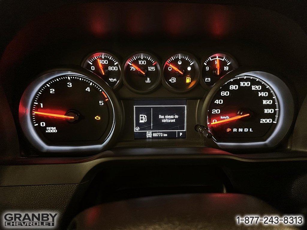 GMC Sierra 2500HD Pro DOUBLECAB DIESEL BOITE 8 PIED 2022 à Granby, Québec - 16 - w1024h768px