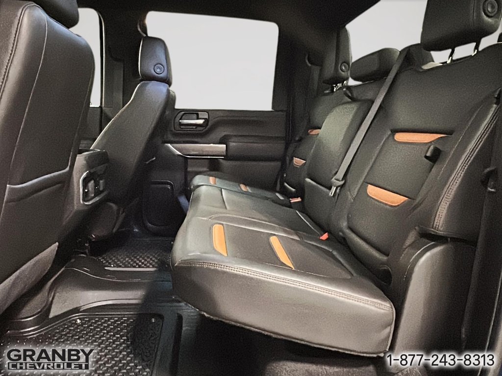 2022 GMC Sierra 2500HD AT4 CREWCAB BOITE 8 PIED DIESEL in Granby, Quebec - 13 - w1024h768px