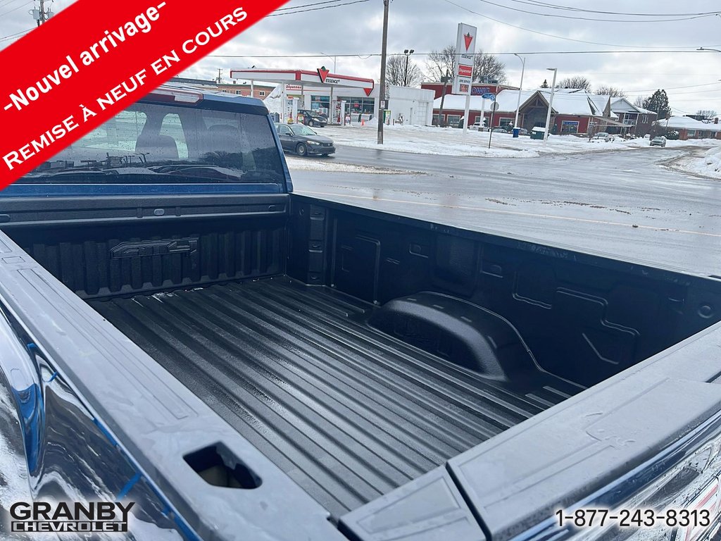 2022 GMC Sierra 2500HD in Granby, Quebec - 7 - w1024h768px