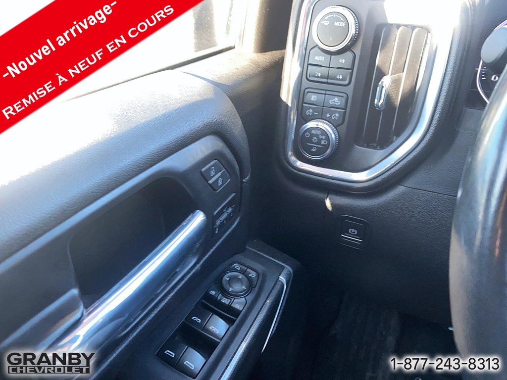 GMC Sierra 2500HD  2023 à Granby, Québec - 12 - w1024h768px