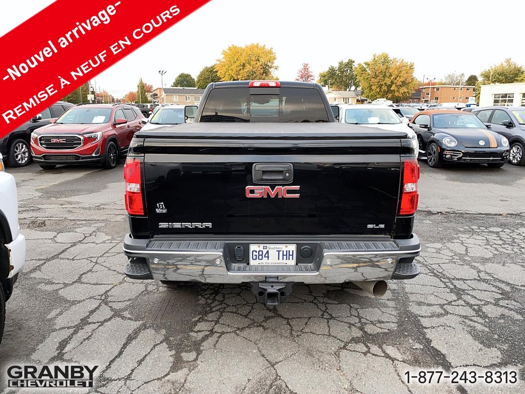 2018 GMC Sierra 3500HD SLE cabine double diesel boite 8 pied in Granby, Quebec - 6 - w1024h768px