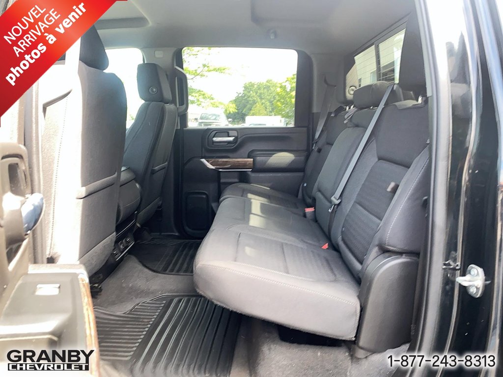 2023 GMC Sierra 3500HD SLE crewcab boite 8 pied diesel in Granby, Quebec - 8 - w1024h768px
