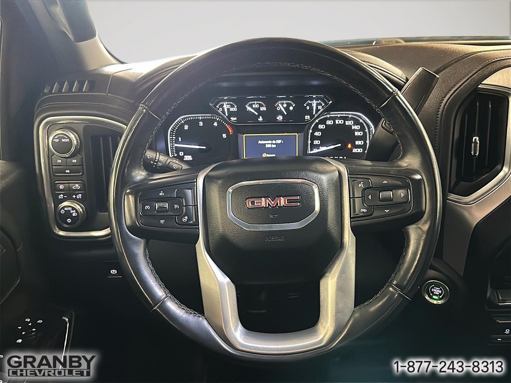 2023 GMC Sierra 3500HD in Granby, Quebec - 15 - w1024h768px