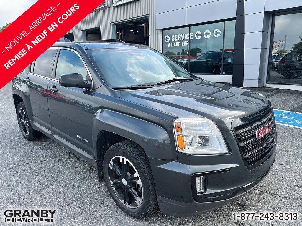 2017 GMC Terrain SLE TRACTION AV in Granby, Quebec - 2 - w1024h768px