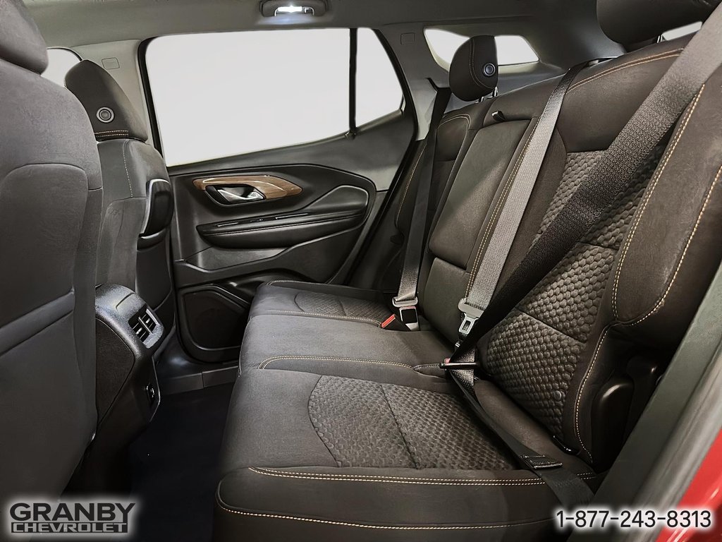 GMC Terrain SLE AWD 2018 à Granby, Québec - 13 - w1024h768px
