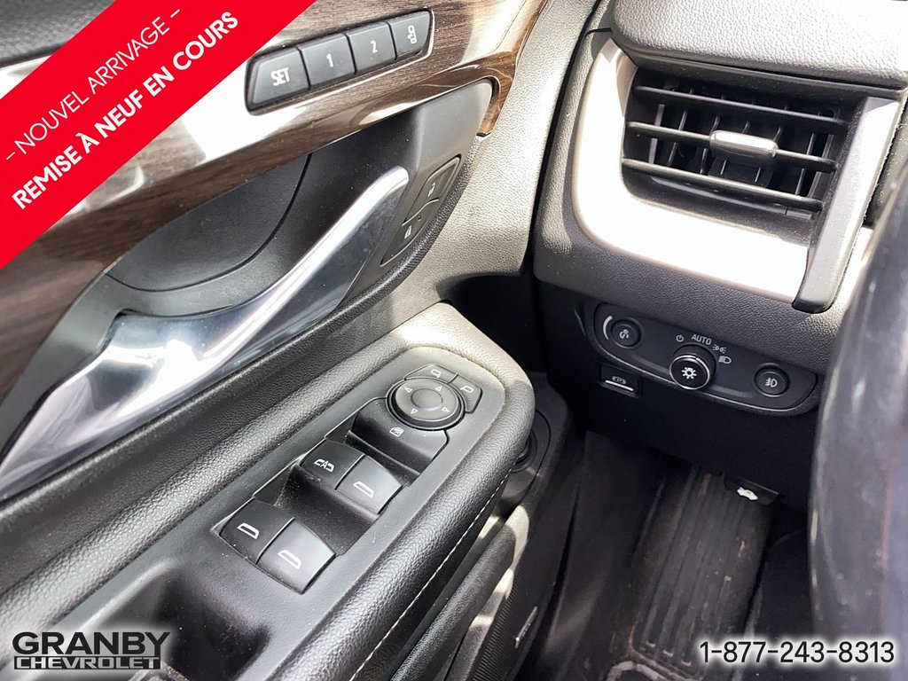 2019 GMC Terrain Denali awd moteur 2.0L in Granby, Quebec - 12 - w1024h768px