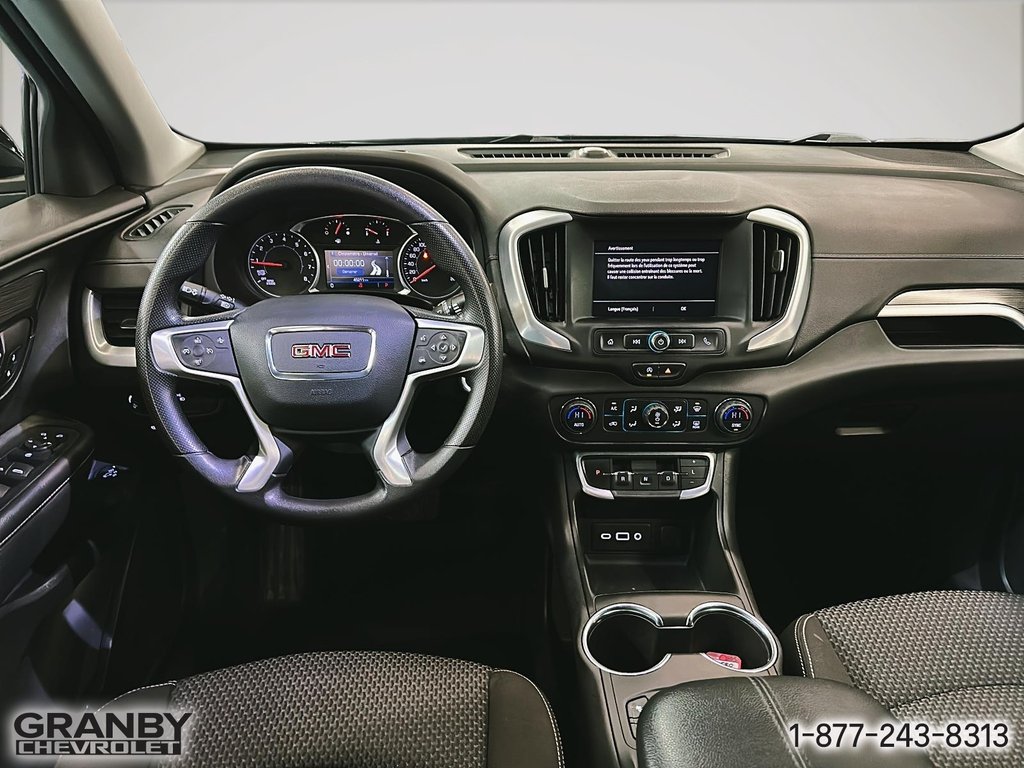 2022 GMC Terrain SLE traction avant in Granby, Quebec - 13 - w1024h768px