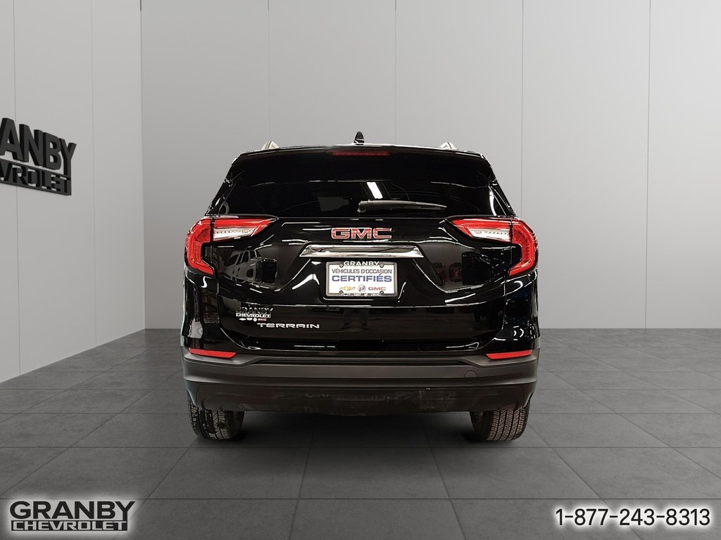 2022 GMC Terrain SLE traction avant in Granby, Quebec - 6 - w1024h768px