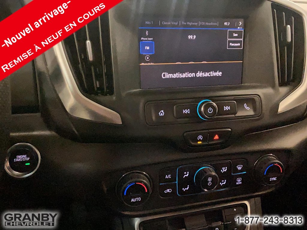 GMC Terrain  2022 à Granby, Québec - 10 - w1024h768px