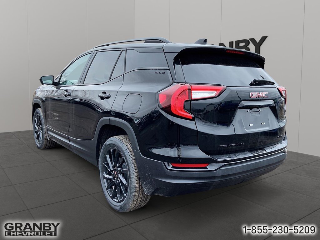 GMC Terrain  2024 à Granby, Québec - 4 - w1024h768px