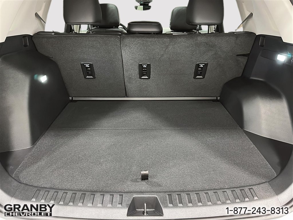 2026 GMC TERRAIN 1.5L TURBO AWD DENALI (5SB) in Granby, Quebec - 9 - w1024h768px