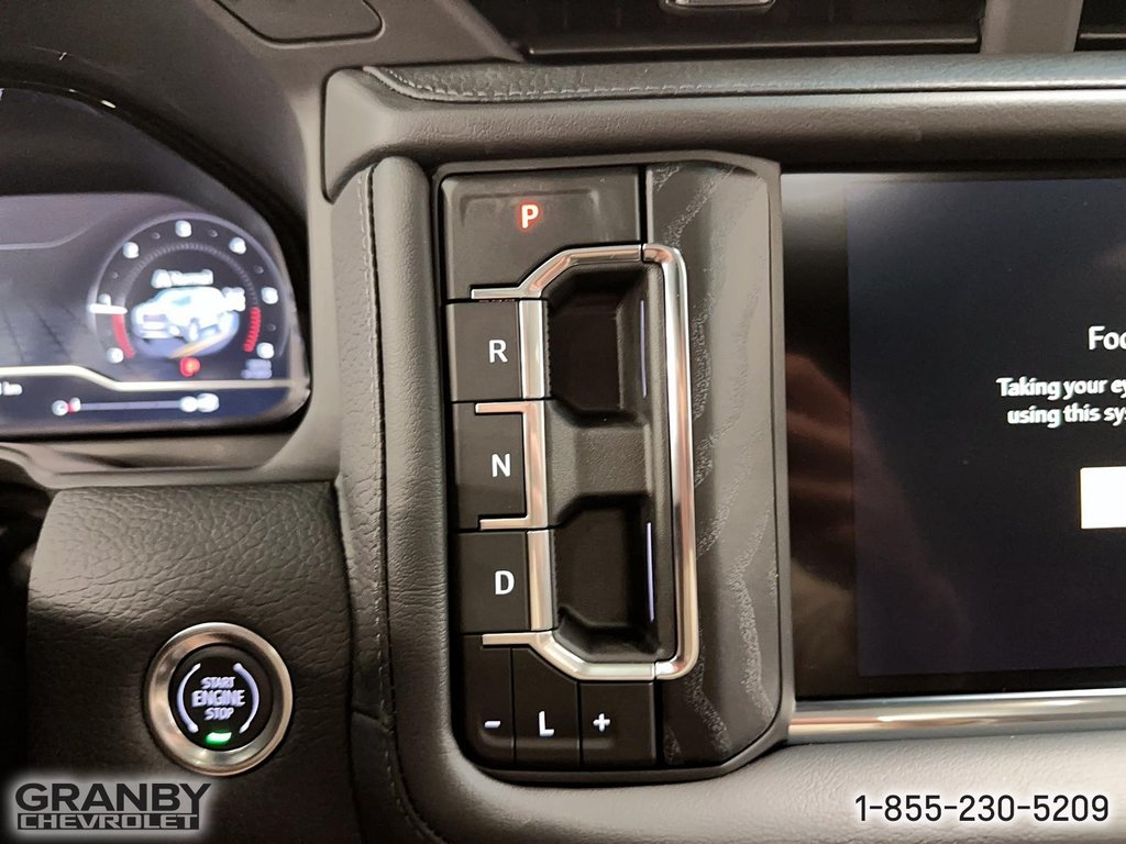 2024 GMC Yukon XL in Granby, Quebec - 16 - w1024h768px