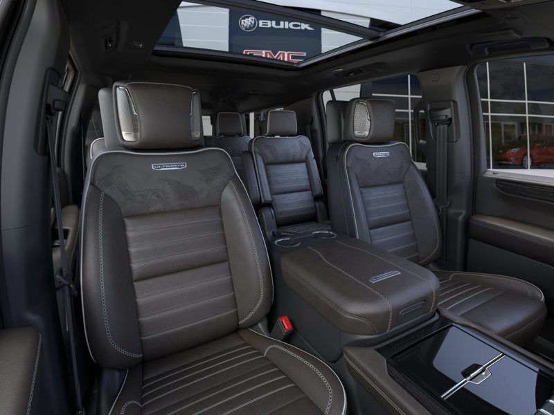 2026 GMC Yukon XL in Granby, Quebec - 6 - w1024h768px