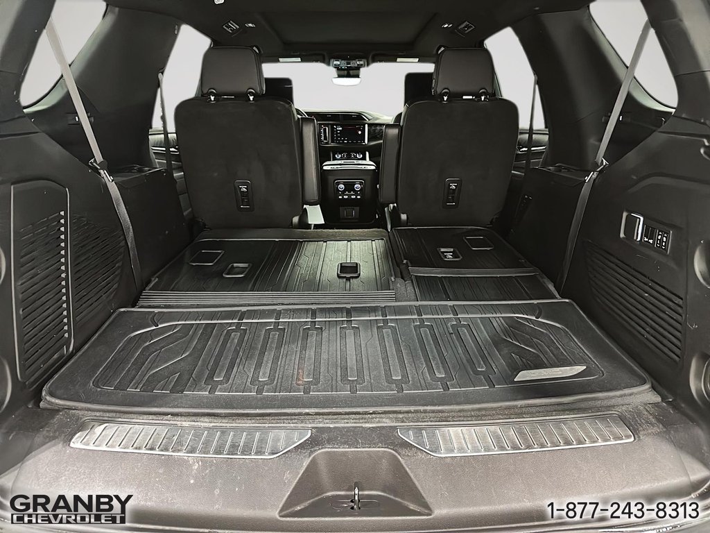 2023 GMC Yukon Denali moteur 6.2L in Granby, Quebec - 11 - w1024h768px