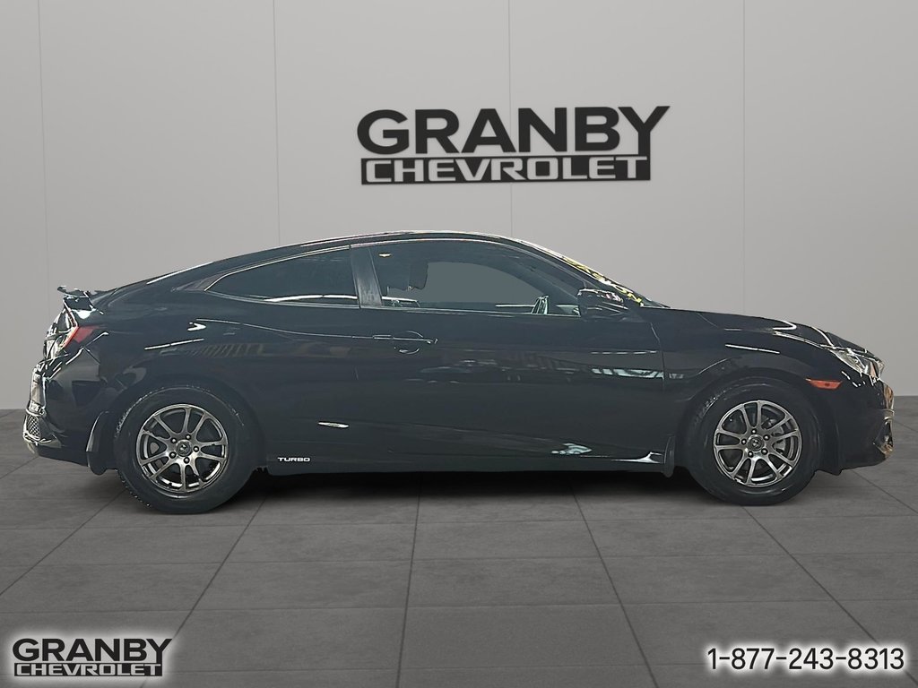 Honda Civic Coupe  2016 à Granby, Québec - 4 - w1024h768px