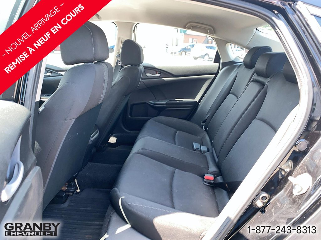 Honda Civic Sedan  2016 à Granby, Québec - 8 - w1024h768px