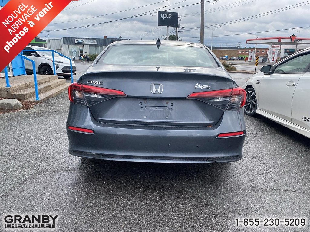 Honda Civic Sedan  2023 à Granby, Québec - 6 - w1024h768px