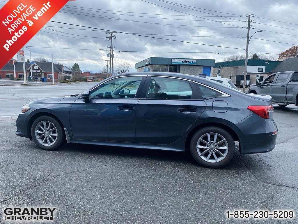 Honda Civic Sedan  2023 à Granby, Québec - 4 - w1024h768px