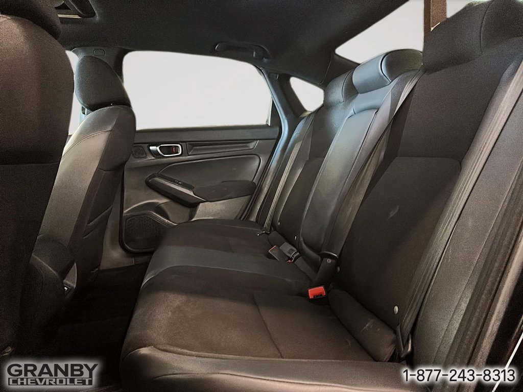 2023 Honda Civic Sedan in Granby, Quebec - 12 - w1024h768px