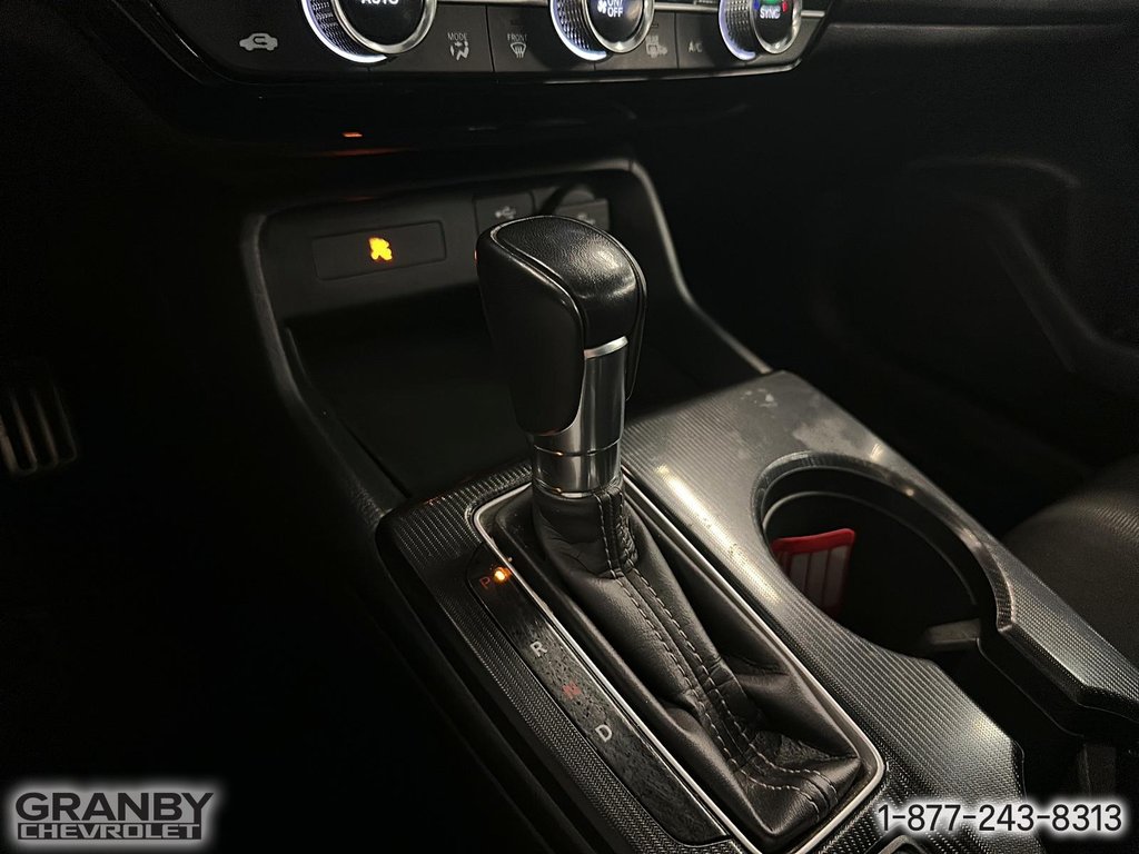 2023 Honda Civic Sedan in Granby, Quebec - 18 - w1024h768px