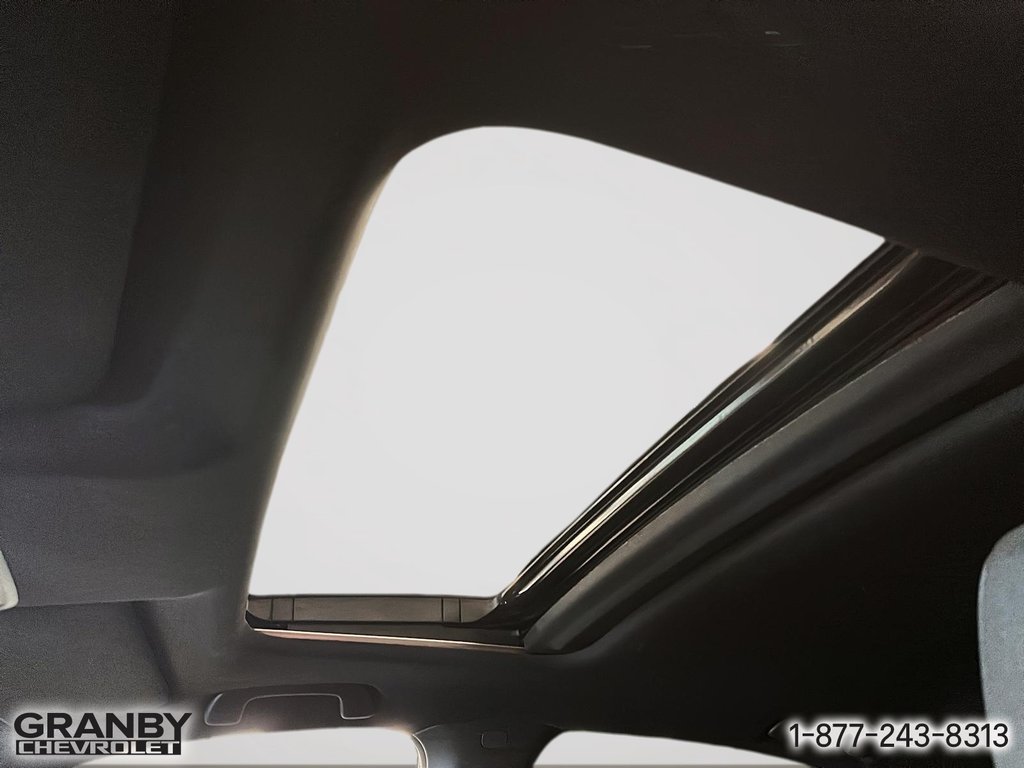 2023 Honda Civic Sedan in Granby, Quebec - 21 - w1024h768px