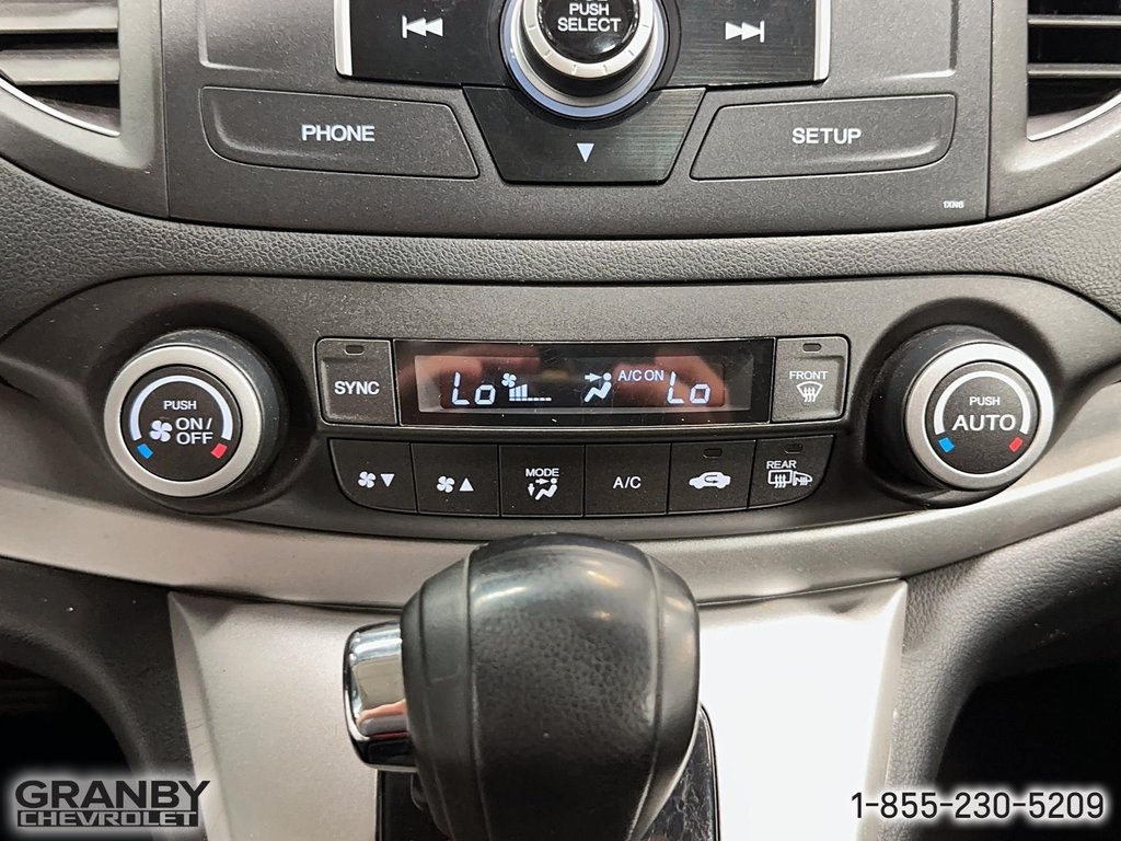 2012 Honda CR-V in Granby, Quebec - 13 - w1024h768px