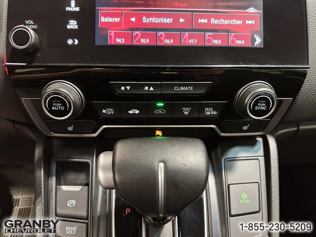 2019 Honda CR-V in Granby, Quebec - 13 - w1024h768px