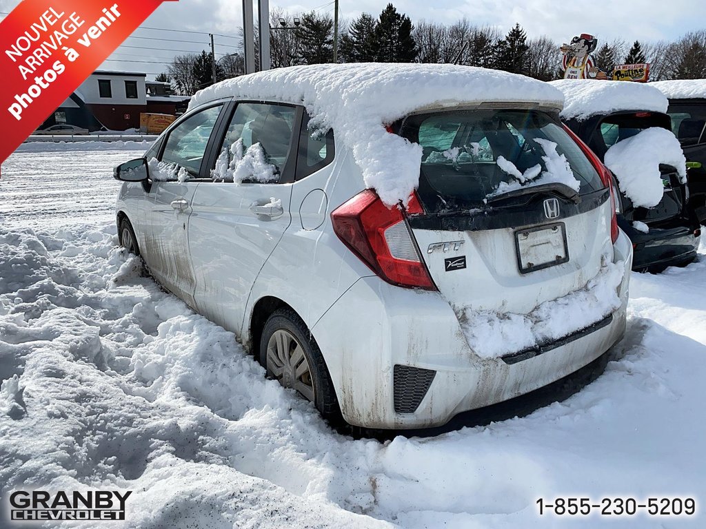 Honda Fit LX 2015 à Granby, Québec - 3 - w1024h768px