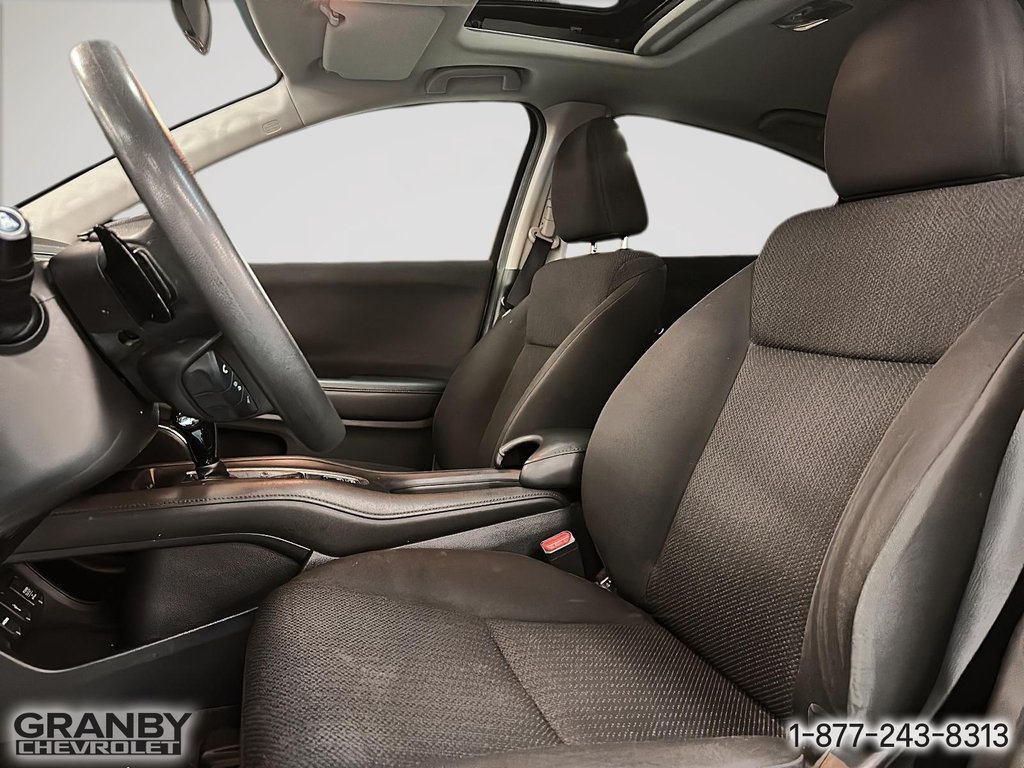 2018 Honda HR-V EX awd in Granby, Quebec - 11 - w1024h768px