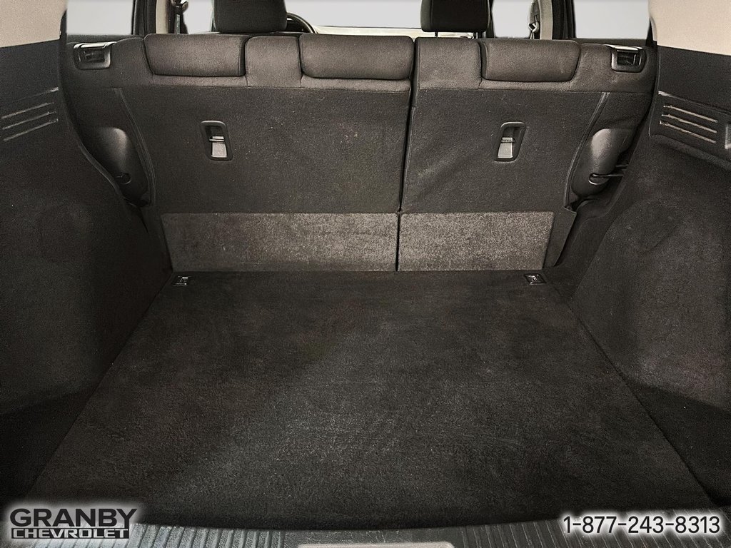 2018 Honda HR-V EX awd in Granby, Quebec - 9 - w1024h768px