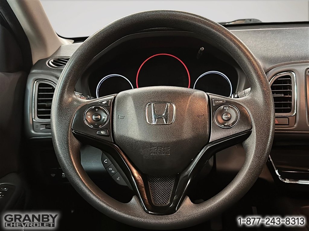 2018 Honda HR-V EX awd in Granby, Quebec - 15 - w1024h768px