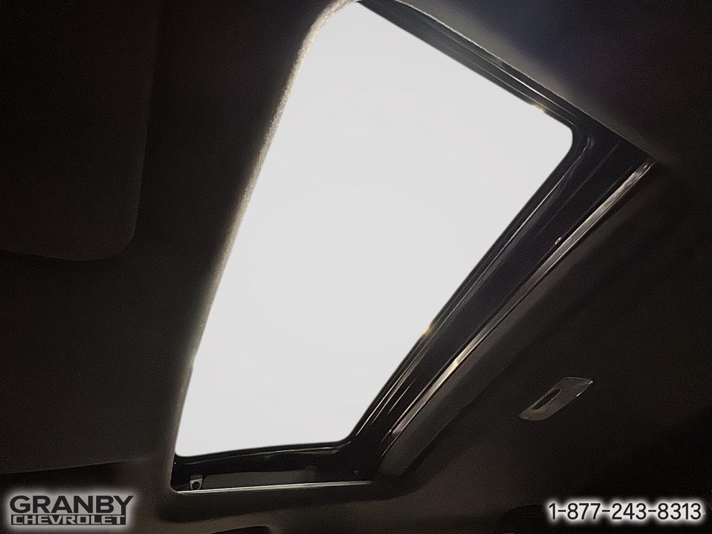 Honda HR-V Sport AWD 2022 à Granby, Québec - 22 - w1024h768px