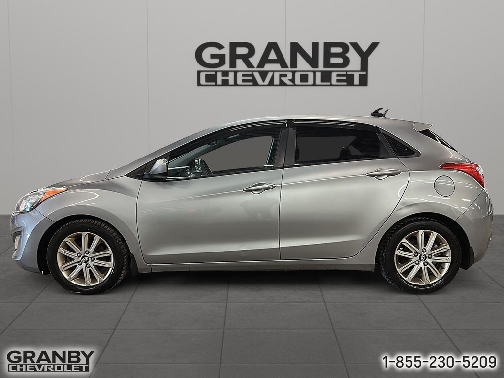 2014 Hyundai Elantra GT GL in Granby, Quebec - 8 - w1024h768px