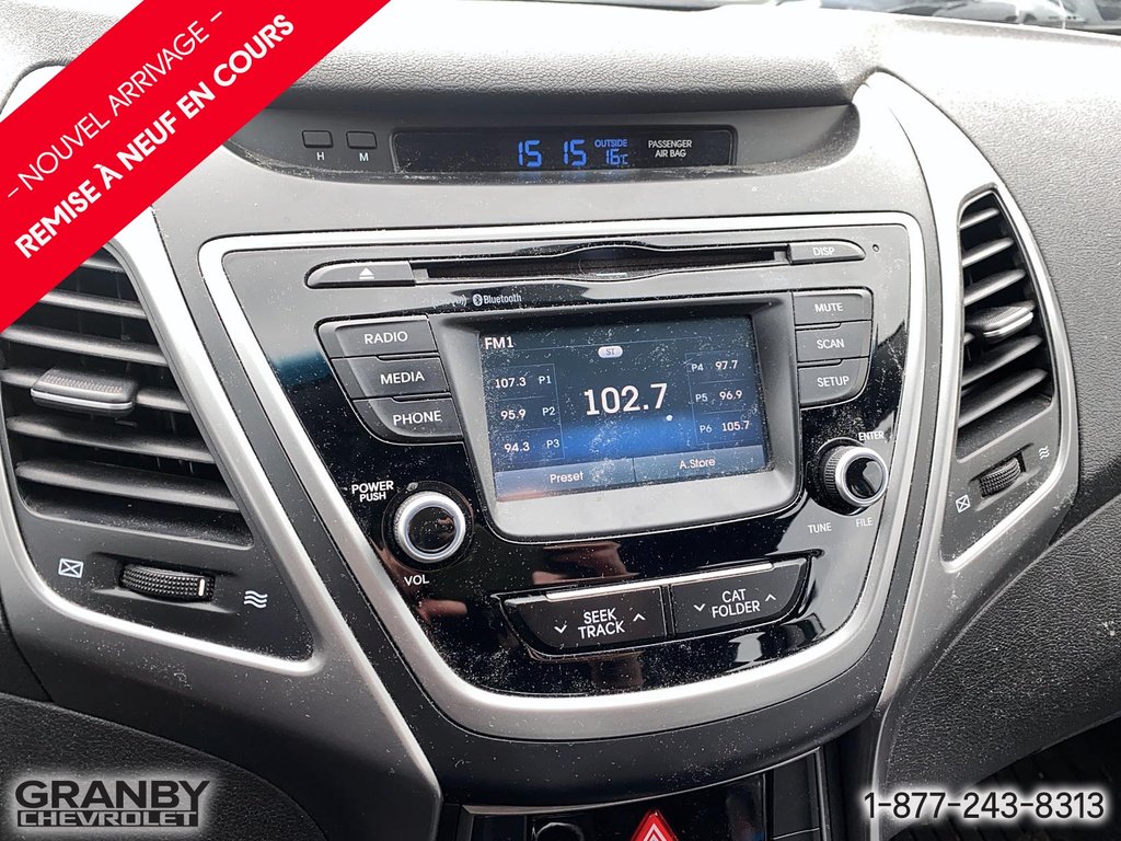 Hyundai Elantra GLS 2015 à Granby, Québec - 8 - w1024h768px
