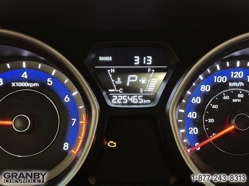 2015 Hyundai Elantra GLS in Granby, Quebec - 17 - w1024h768px