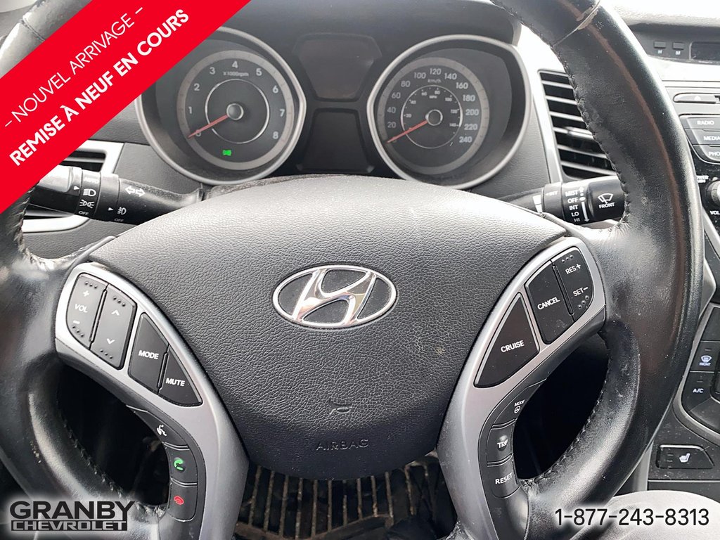 Hyundai Elantra GLS 2015 à Granby, Québec - 7 - w1024h768px
